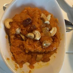 Dessert gajar ka halwa very good!
