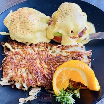 Mario’s Early Toast - California Benedict - Breakfast & Brunch Near Me - Roseville, California Mario’s Early Toast - California Benedict - Breakfast & Brunch Near Me - Roseville, California