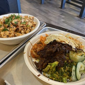 CoreLife Eatery - Korean BBQ Pork and Spicy Thai Chicken & Rice Noodles - Salad Near Me - Lafayette, Indiana
