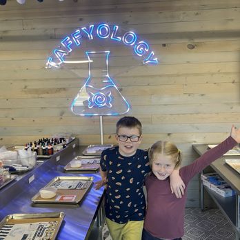 Taffy Shop - The set up - Candy Stores Near Me - Santa Clara, Utah
