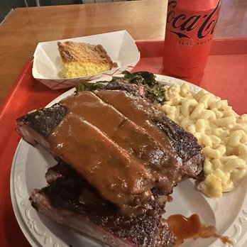 Willard's Real Pit BBQ - 1/2 Slab St. Louis Cut Rib Platter - Barbeque Near Me - Chantilly, Virginia