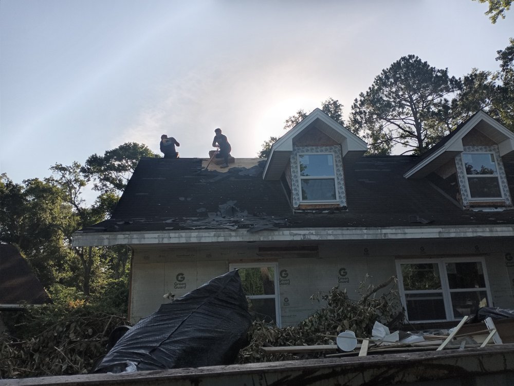 Slide of R and R Roofing Services