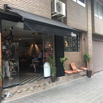 Hidden Cafe - Hidden Cafe - Coffee & Tea Near Me - Barcelona, B