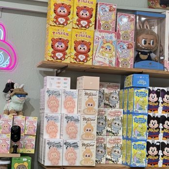 The Labu'Tique Shop - Blind. Ones for sale - Accessories Near Me - Anaheim, California