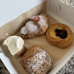 Le Quartier Bakery & Cafe