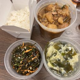 1 Chicken Stewed w. Mushrooms 1 Chicken Stewed w. Mushrooms