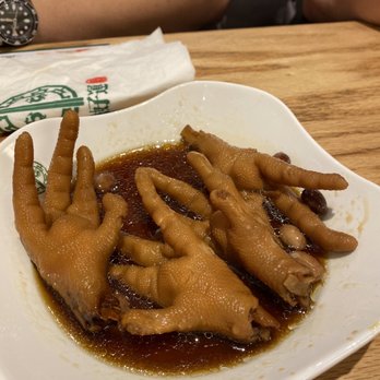 Tim Ho Wan - Hell's Kitchen - Braised Chicken Feet with Abalone Sauce and Peanut - Dim Sum Near Me - New York, New York Tim Ho Wan - Hell's Kitchen - Braised Chicken Feet with Abalone Sauce and Peanut - Dim Sum Near Me - New York, New York