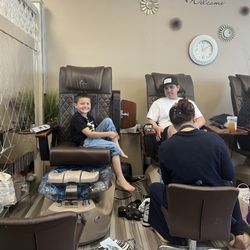 Nails For You - My husband and son went with me for Mother's Day it was perfect