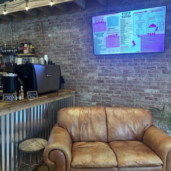 Buckaroo Brew Coffee - Coffee & Tea Near Me - Independence, Oregon