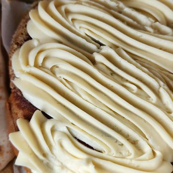 Frost Artisan Bakery - Cinnamon roll - Bakeries Near Me - Buffalo, New York