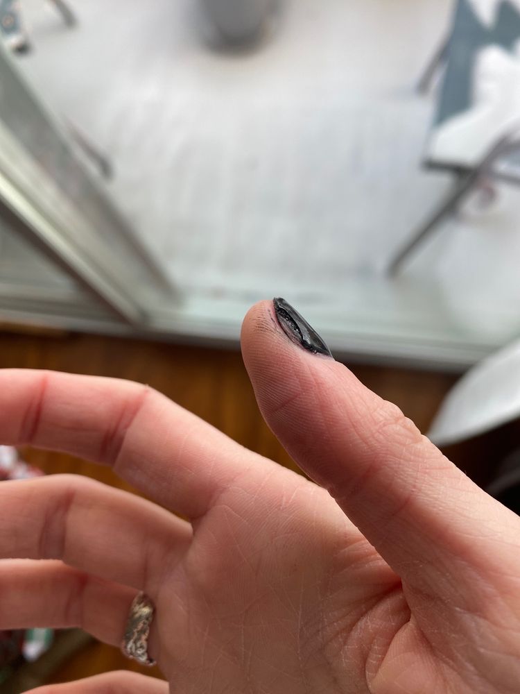 FOXY NAILS Updated September 2024 42 Photos & 31 Reviews 20 N