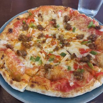 The Liberty Tavern - 10" Uncle Joe Pizza - Bars Near Me - Arlington, Virginia The Liberty Tavern - 10" Uncle Joe Pizza - Bars Near Me - Arlington, Virginia