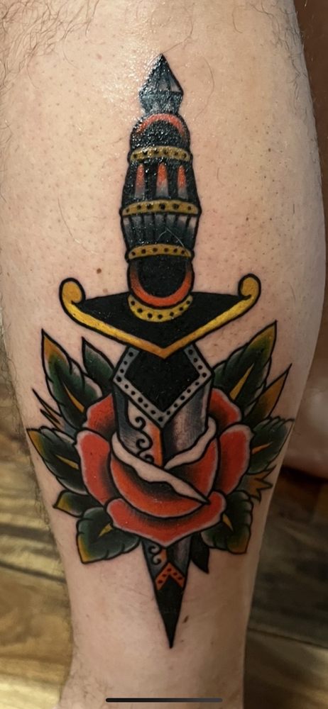Black Bones Tattoo Logo