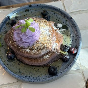 Blue Whale - Ube Pancakes - Cafes Near Me - La Jolla, California