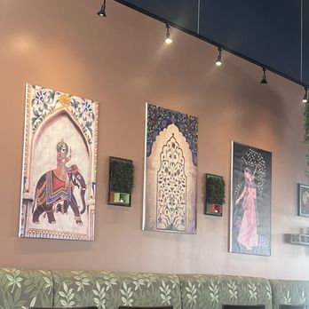 Mavara Indian Bistro - Indian Near Me - Kelowna, British Columbia Mavara Indian Bistro - Indian Near Me - Kelowna, British Columbia