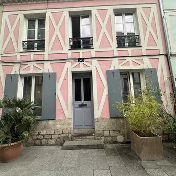 Rue Crémieux - Local Flavor Near Me - Paris, 75 Rue Crémieux - Local Flavor Near Me - Paris, 75
