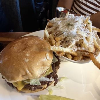 Howard & Platt - Breakfast & Brunch Near Me - Tampa, Florida