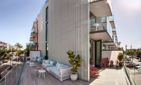 The Ray Hotel Delray Beach, Curio Collection by Hilton by null