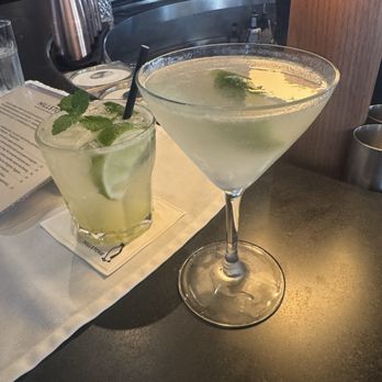 Hillstone - Crisp Martini and The Crush - New American Near Me - San Francisco, California Hillstone - Crisp Martini and The Crush - New American Near Me - San Francisco, California
