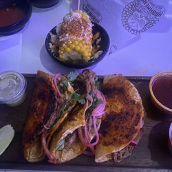 Habaneros Slidell - Birra tacos and corn