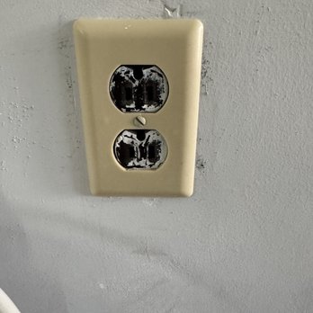 J. Bathe Electric Company - Old outlet - Electricians Near Me - St. Peters, Missouri