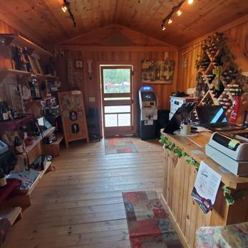 Vino In the Valley - American Near Me - Maiden Rock, Wisconsin Vino In the Valley - American Near Me - Maiden Rock, Wisconsin
