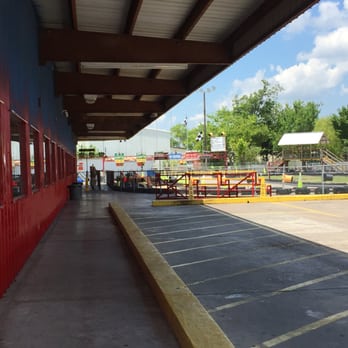 Speedy's Fast Track - Front Entrance - Mini Golf Near Me - Houston, Texas Speedy's Fast Track - Front Entrance - Mini Golf Near Me - Houston, Texas