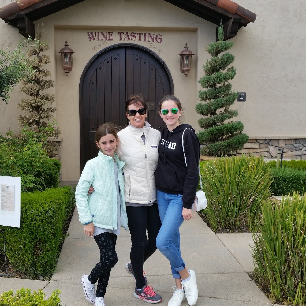 Oak Mountain Winery - Should we go in? - Wineries Near Me - Temecula, California Oak Mountain Winery - Should we go in? - Wineries Near Me - Temecula, California