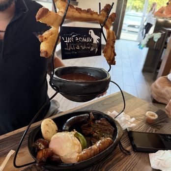 Vamos Pal’ Cafetal - Bandeja paisa - Colombian Near Me - Kennesaw, Georgia