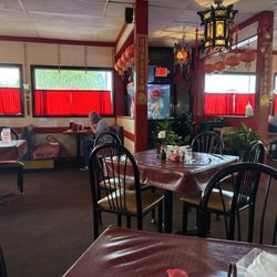 South China Restaurant - Some seating
