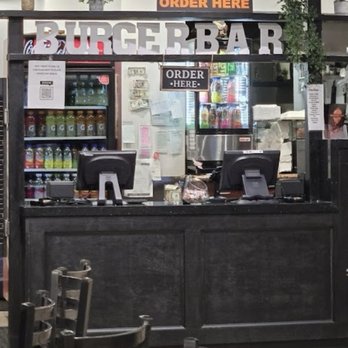 Valley Burger Bar - Ordering and paying counter - Burgers Near Me - Los Angeles, California Valley Burger Bar - Ordering and paying counter - Burgers Near Me - Los Angeles, California