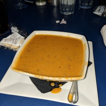 Gosman's Lobster House & Clam Bar - Lobster Bisque - Sushi Bars Near Me - Montauk, New York