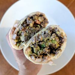 Burrito 2.0 w/castillo
