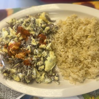 La Cocina De Los Reyes - Machaca - Mexican Near Me - La Puente, California La Cocina De Los Reyes - Machaca - Mexican Near Me - La Puente, California