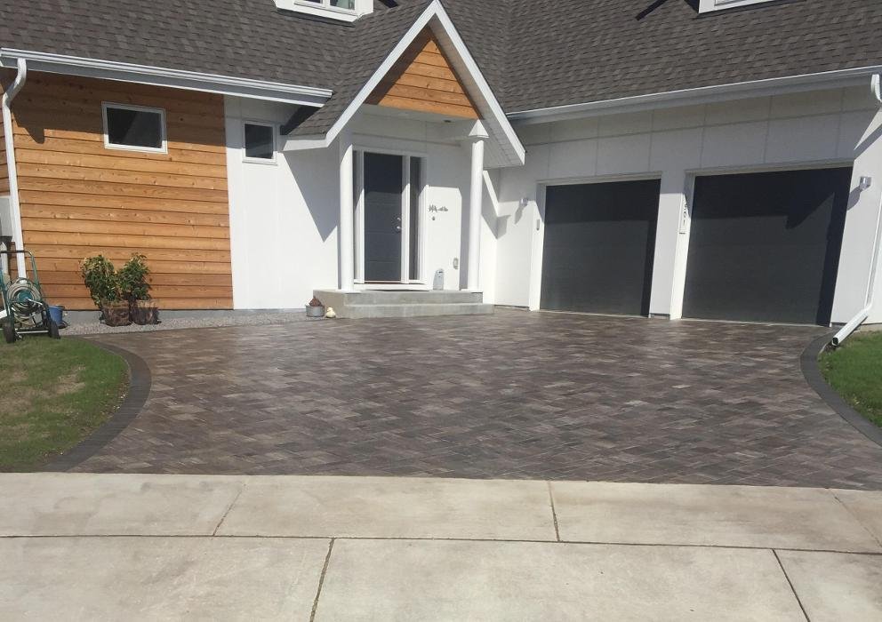 GERLACH SNOW REMOVAL, LAWN & LANDSCAPING Updated September 2024 22