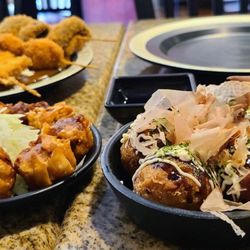 Japanese Curry Zen - Small sushi curry, deep fried Shumai, and Takoyaki