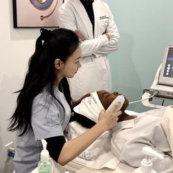 Vivara Med Spa & Clinic - Ultherapy Treatment