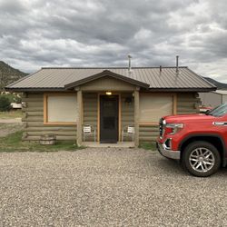 Lazy Bear Cabins - Cabin 7