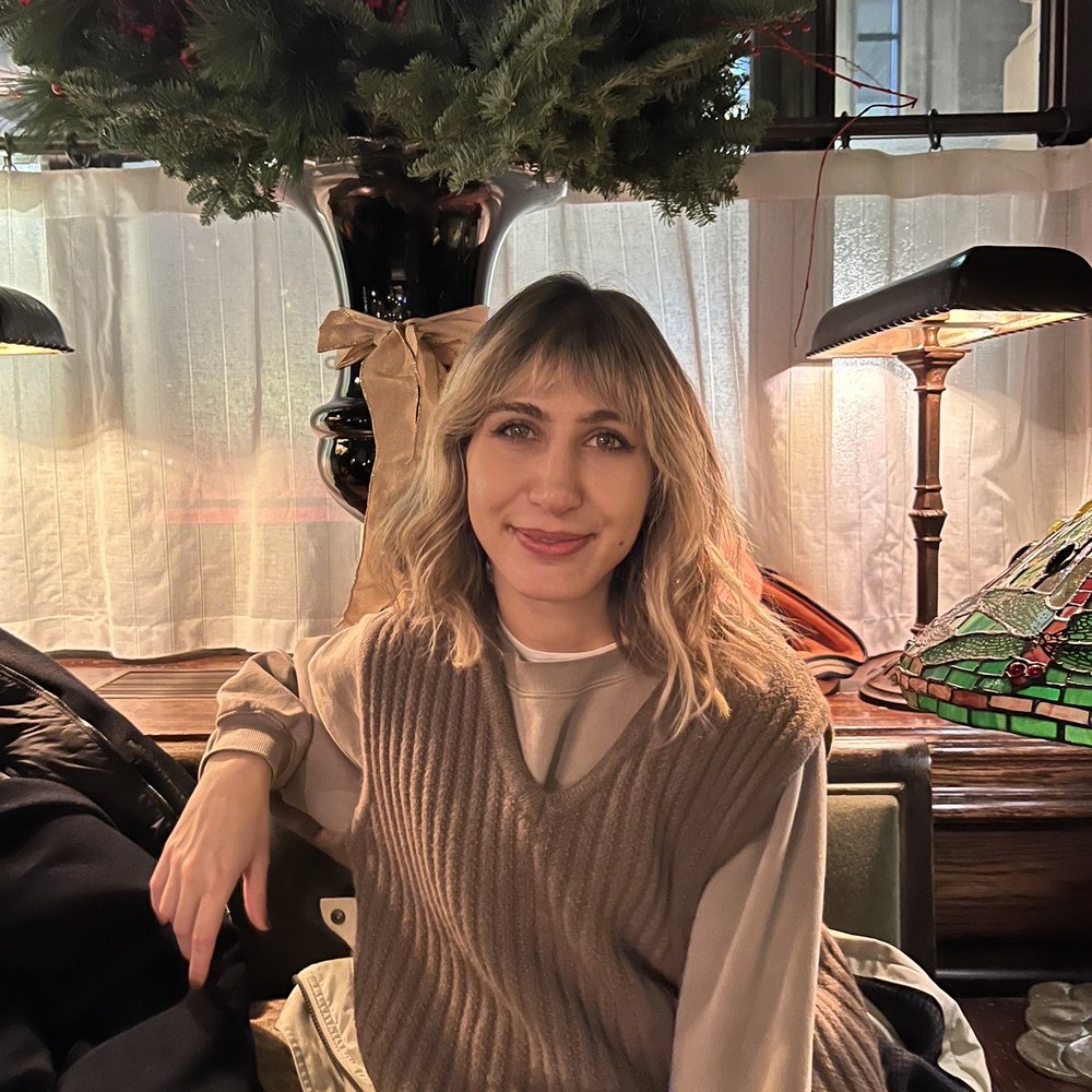 Off Primary Salon - My favorite cut ever by Juliann, no awkward phase when growing out and super easy and fun to style - Hair Salons Near Me - Brooklyn, New York