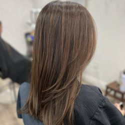 Duet Salon - Balayage and haircut by Amy