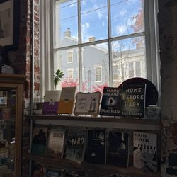 Roebling Books & Coffee - Interior
