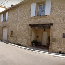 La Demeure du Pressoir - La façade de la Demeure du Pressoir