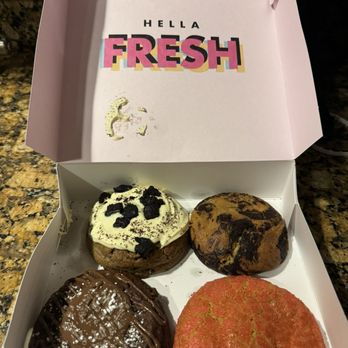 Night Owl Cookies - Cookies n Cream, Brookie, Sugar Daddy and Dirty Diana - Bakeries Near Me - Coconut Creek, Florida Night Owl Cookies - Cookies n Cream, Brookie, Sugar Daddy and Dirty Diana - Bakeries Near Me - Coconut Creek, Florida