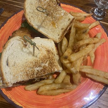 Uptown Kitchen + Taphouse - Fried Turkey! - Gastropubs Near Me - Rogers, Arkansas Uptown Kitchen + Taphouse - Fried Turkey! - Gastropubs Near Me - Rogers, Arkansas