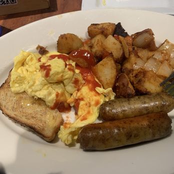 Hollywood Beach Cafe - The California . Delicious - Breakfast & Brunch Near Me - Oxnard, California