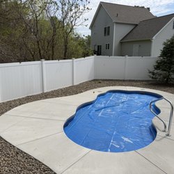 Premier Pools & Spas