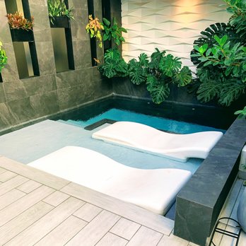 Trópica Beach Hotel - Shared courtyard plunge pool. - Hotels Near Me - San Juan, Puerto Rico
