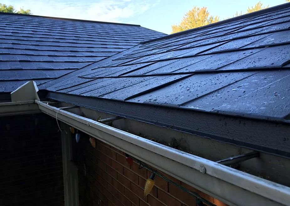 Slide of Delaney Park Roofing