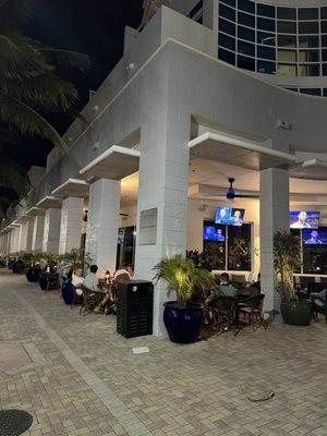South Pointe Tavern by null