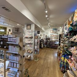 Eclectic - Inside (there's also a whole back room area)